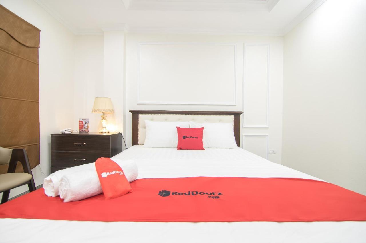 Reddoorz Near Pho Co Ha Noi Bed and Breakfast Hanoi Eksteriør billede