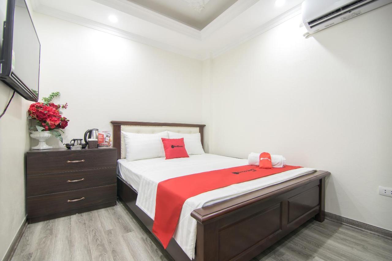 Reddoorz Near Pho Co Ha Noi Bed and Breakfast Hanoi Eksteriør billede